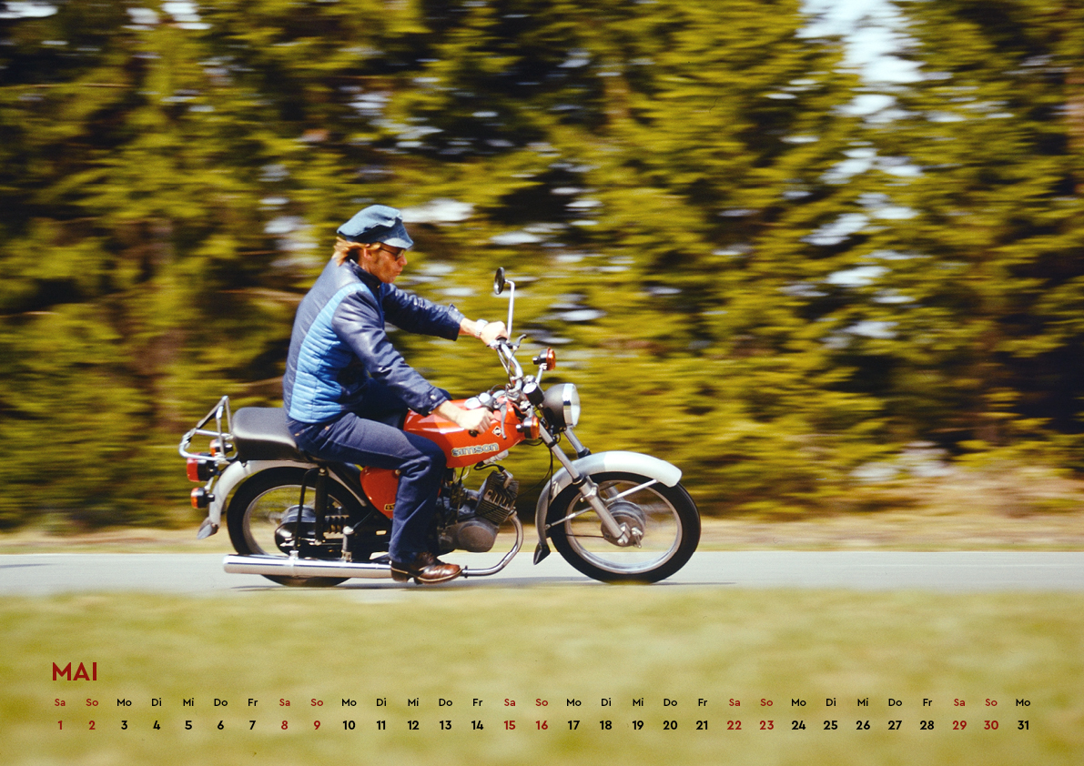 79oktan_Kalender-27-Simson_Shop3